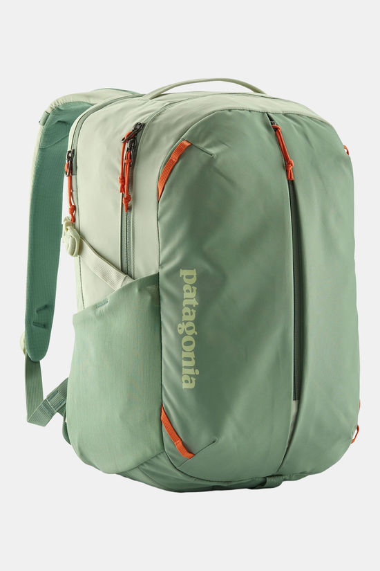 Patagonia Refugio Day Pack 26L Rugzak Groen